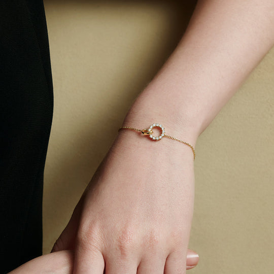 Gold Interlinked Circles Pavé Bracelet - Ania Haie