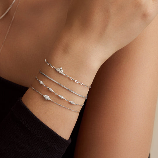 Silver Triangle Kiss Bracelet - Ania Haie